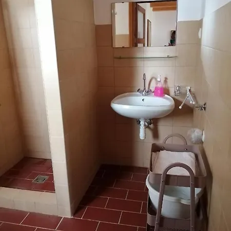 Nyaraló Martonvendeghaz 1 *